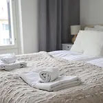 Aurora Ii Apartment