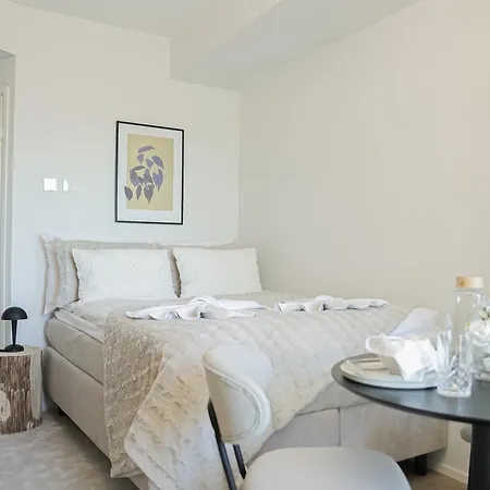 Aurora Ii By Booklapland Apartmán *